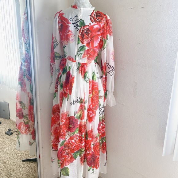 STUNNING RED FLORAL BRIDGERTON PRINCESS MAXI DRESS. - Picture 14 of 14